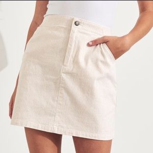 🔥New Hollister Ultra High-Rise Stripe Skirt🔥